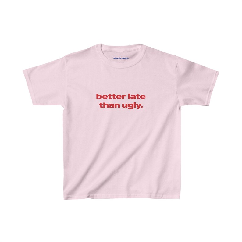 Daha Geçten Daha Güzel Çirkin  - Women'S Fashion From The 90S incelemesi ve fiyatı